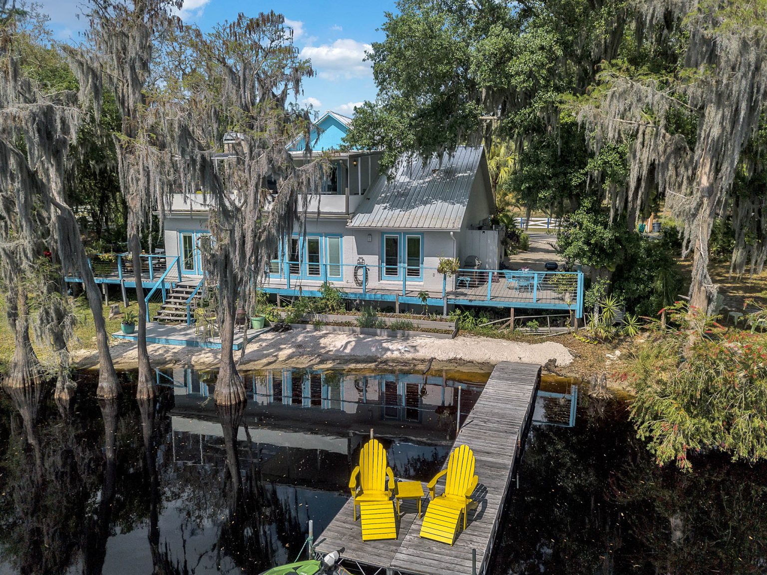 Clermont, Florida Home on Lake Louisa Erica Diaz Team