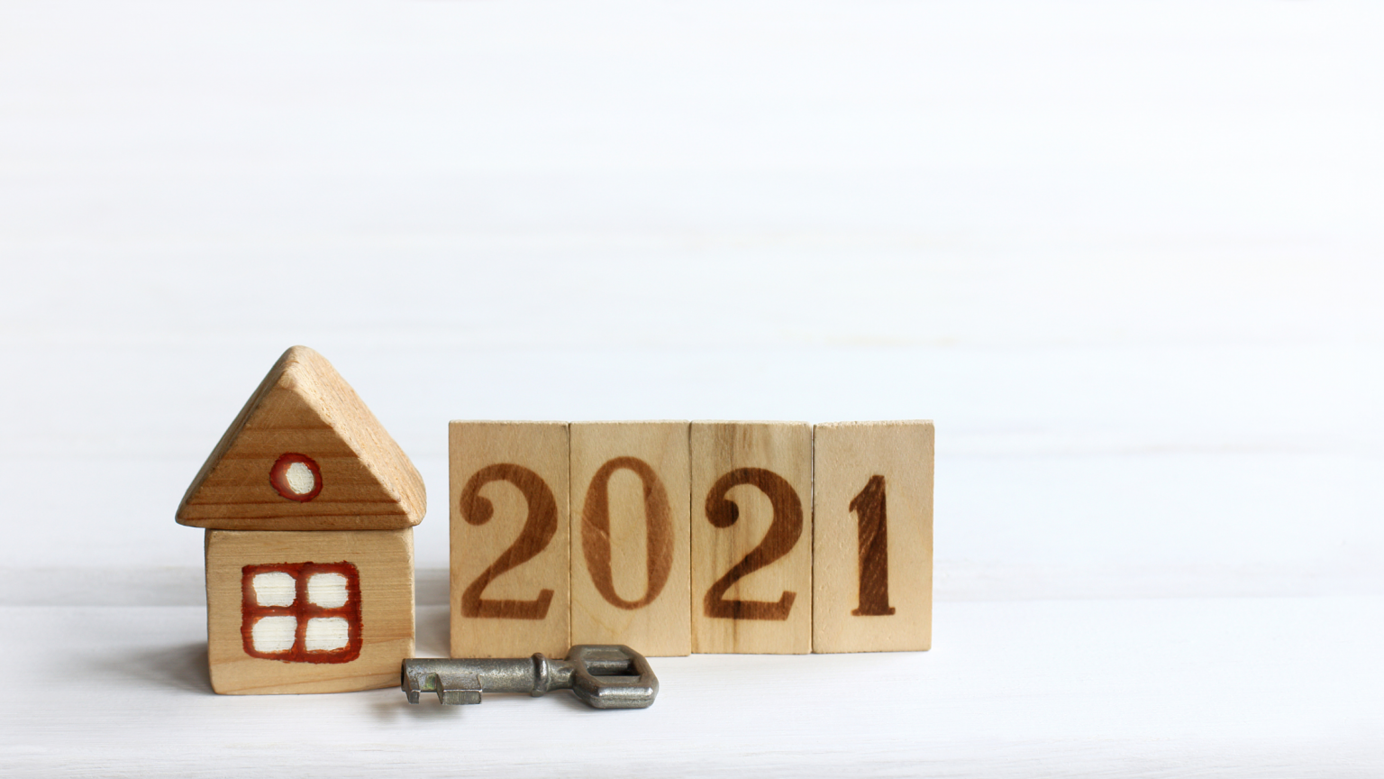 Discover the HandleBar! A Unique Bar in Mount Dora! Erica Diaz Team