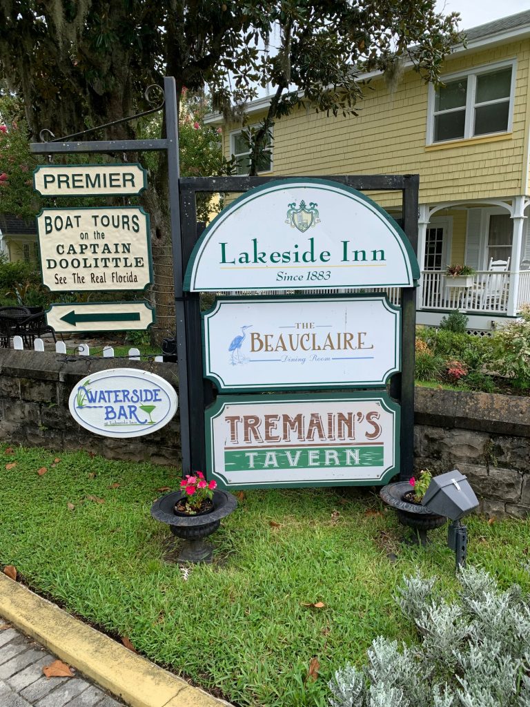 Tremaine's Tavern at Mount Dora's Lakeside Inn