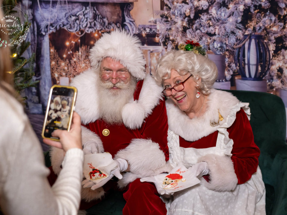 Santa and Mrs. Claus at the Downtown Winter Garden Heritage Museum