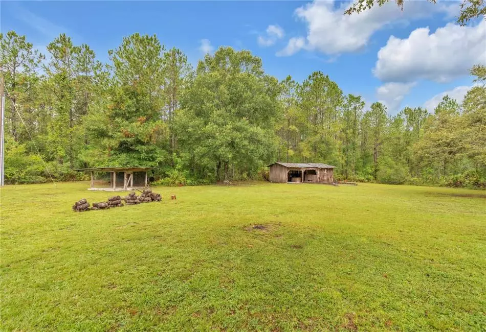 10411 COUNTY ROAD 474, 5 Bedrooms Bedrooms, ,4 BathroomsBathrooms,Residential,For Sale,COUNTY ROAD 474,MFRO6120739