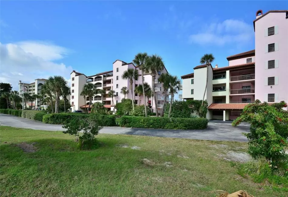 645 MARINA POINT DRIVE, 3 Bedrooms Bedrooms, ,2 BathroomsBathrooms,Residential,For Sale,MARINA POINT,MFRO6157134