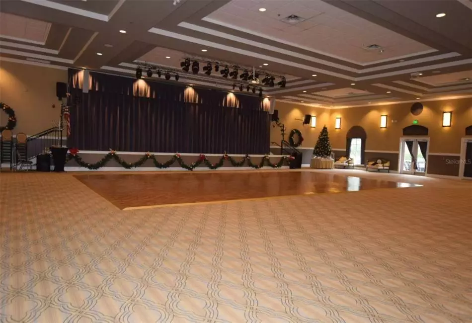 Wow!  Now, this is what you call a ballroom.