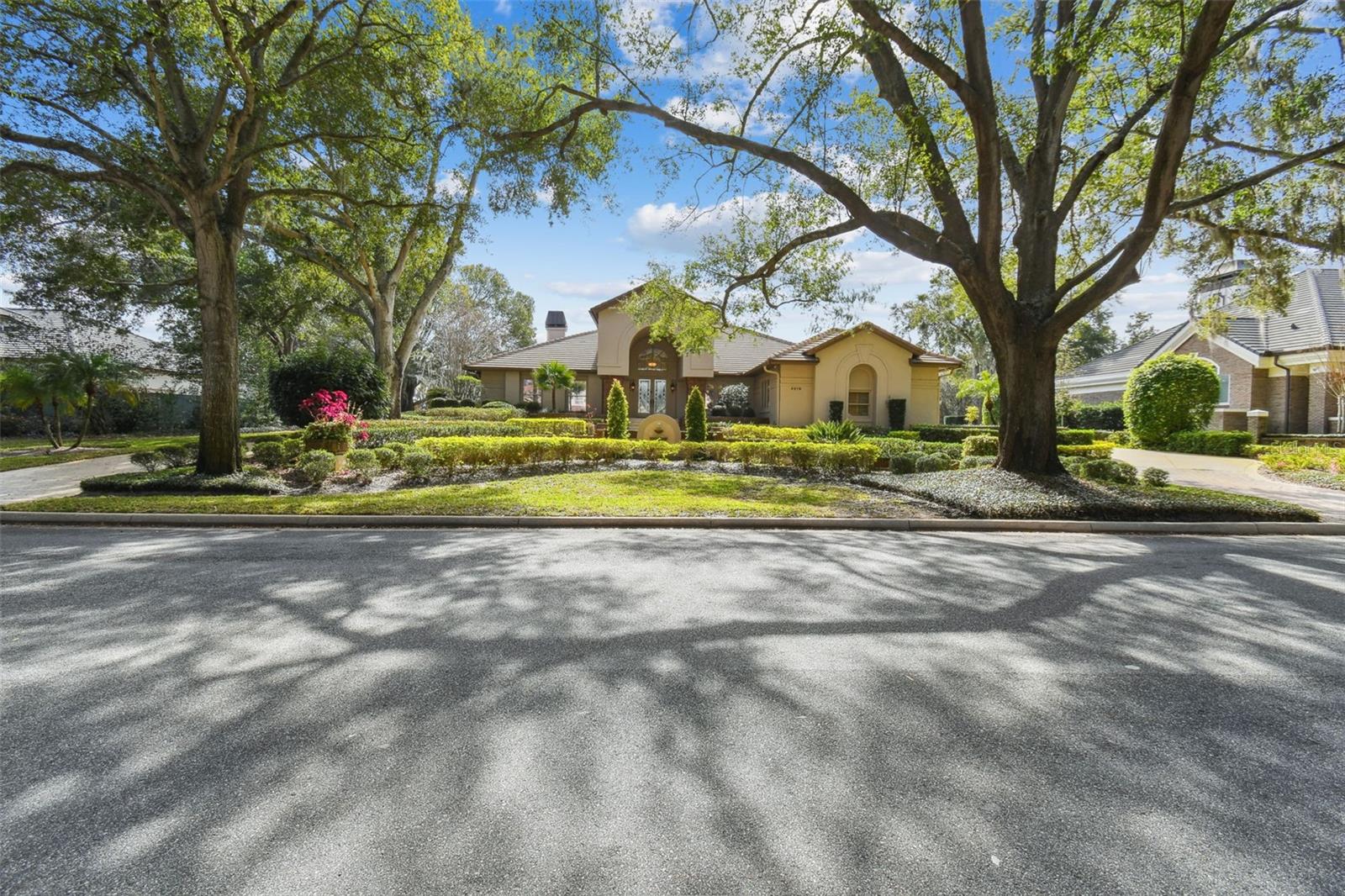 5379 ISLEWORTH COUNTRY CLUB DRIVE, 4 Bedrooms Bedrooms, ,3 BathroomsBathrooms,Residential,For Sale,ISLEWORTH COUNTRY CLUB,MFRO6172675