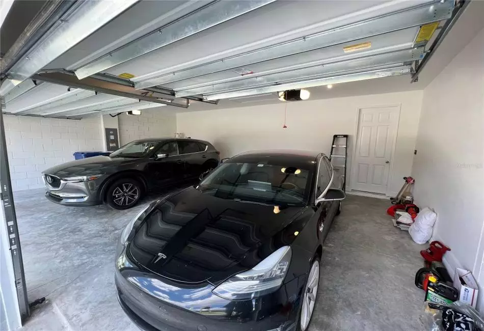 3 car garage