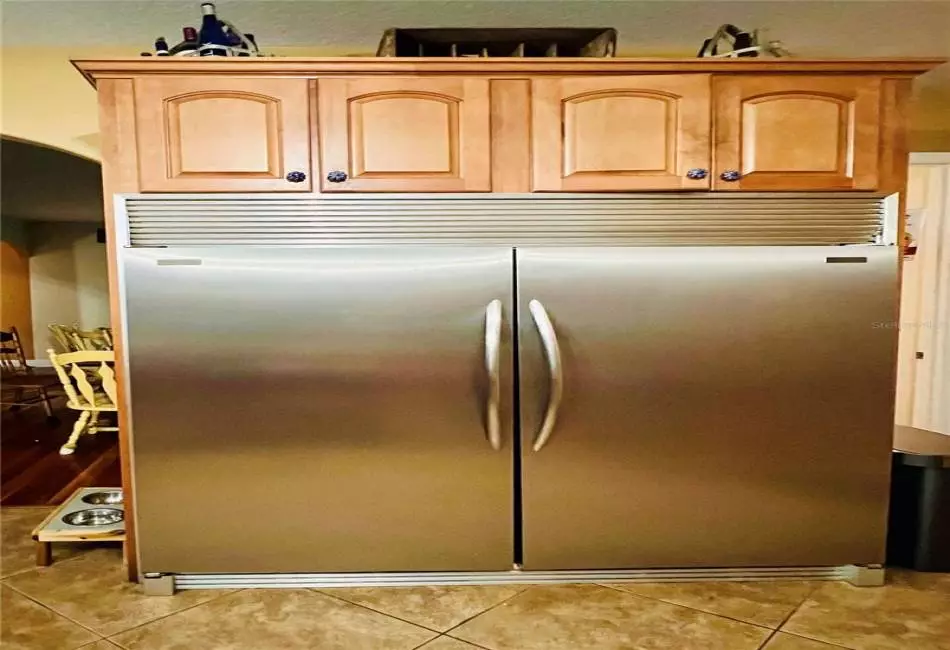 Refrigerator and Freezer built in