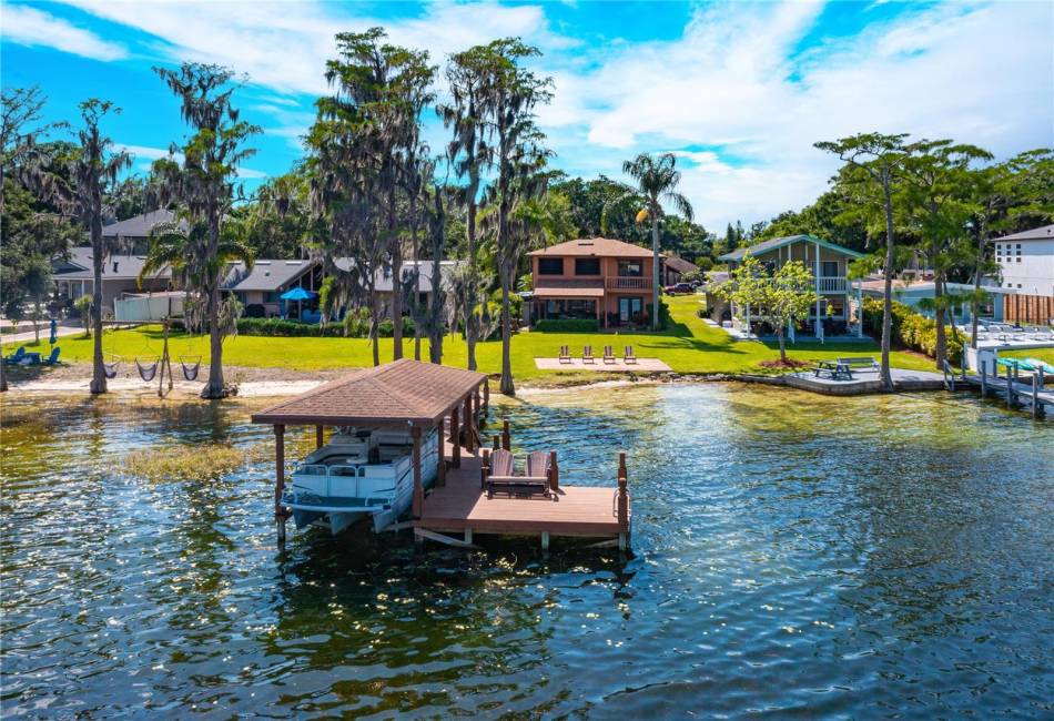 Bring Your Boat or Jet Skis to your Dock with Lift