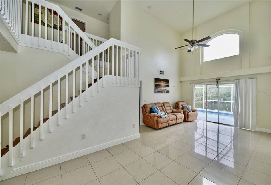 271 CORALWOOD COURT, 4 Bedrooms Bedrooms, ,2 BathroomsBathrooms,Residential,For Sale,CORALWOOD,MFRO6190078