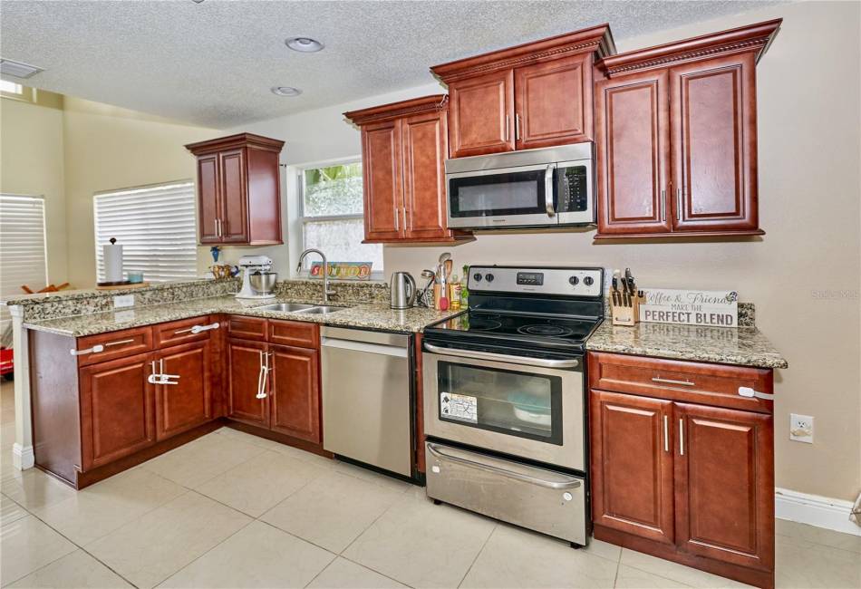 271 CORALWOOD COURT, 4 Bedrooms Bedrooms, ,2 BathroomsBathrooms,Residential,For Sale,CORALWOOD,MFRO6190078