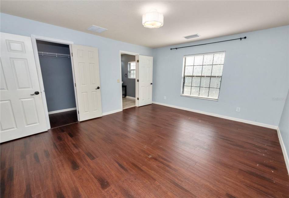 Spare Bedroom with ensuite bathroom