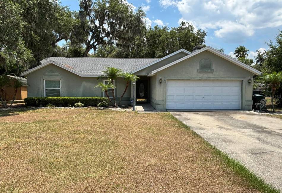 601 LYLE PARKWAY, 3 Bedrooms Bedrooms, ,2 BathroomsBathrooms,Residential,For Sale,LYLE,MFRB4901575